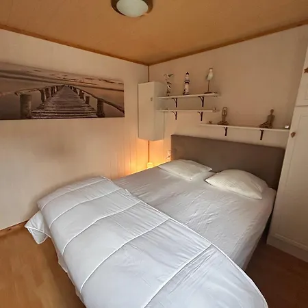 Chalet Bord De